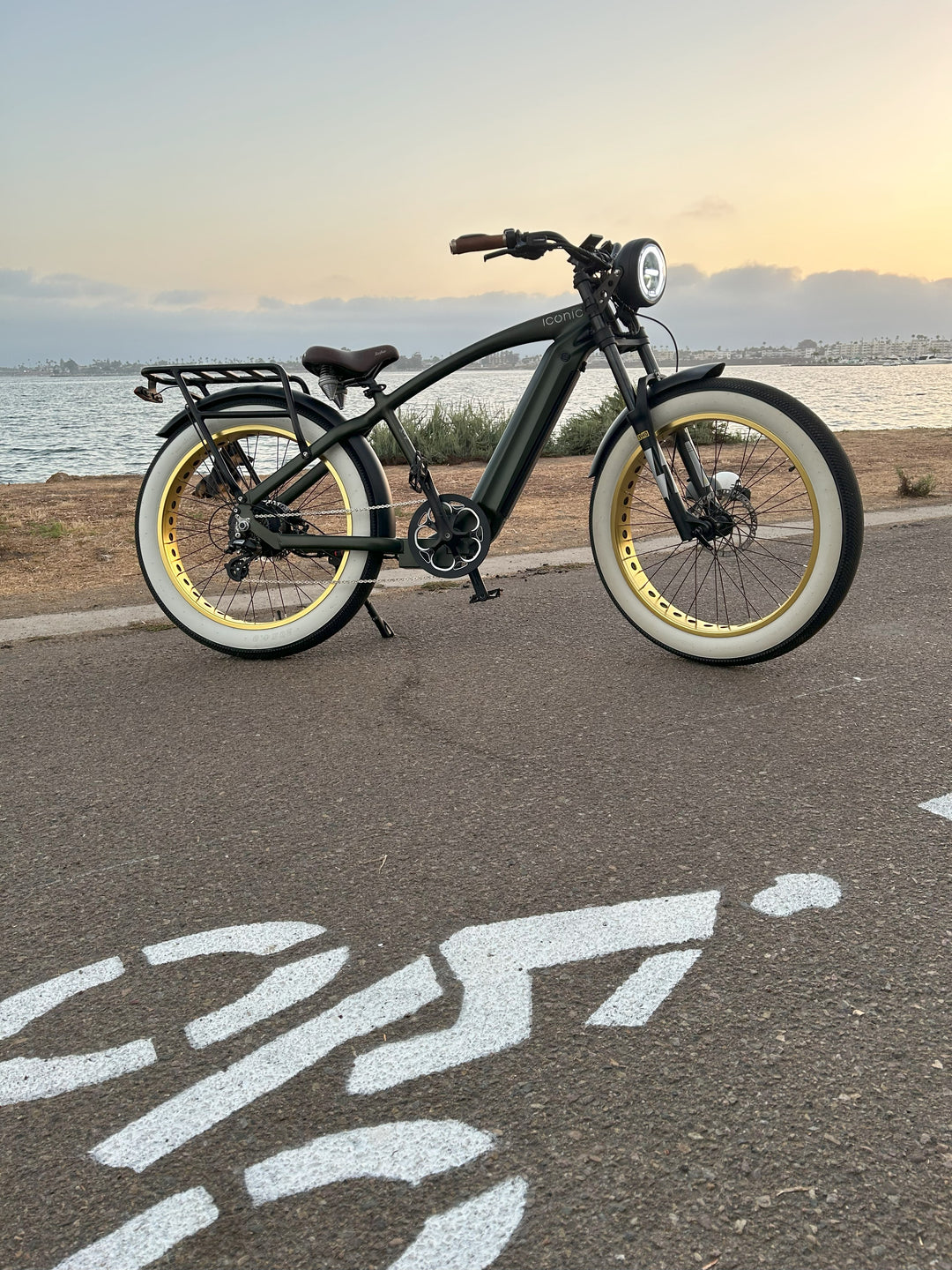 electric beach cruiser bicycles X-Treme Laguna 48V Metallic Blue Get a 30 Tower Beach Bum 2 Electric